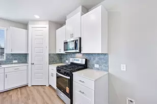 10032 Rustic Charm St, Houston, TX 77080 - Photo 12