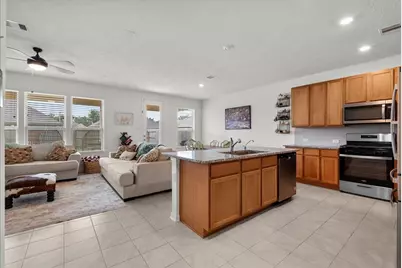 714 Allana Lane, Alvin, TX 77511 - Photo 2