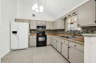 11619 Birch Run Ln, Houston, TX 77067 - Photo 10