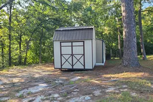 190 Michaels Ln, Huntsville, TX 77320 - Photo 8
