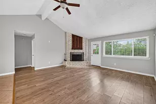 19610 San Gabriel Dr, Houston, TX 77084 - Photo 16