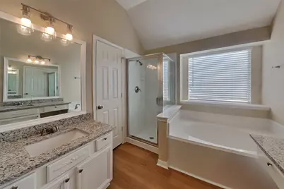 826 Featherbrook Court, Sugar Land, TX 77479 - Photo 10