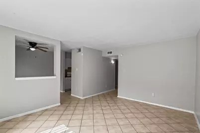 2202 16th Ave N Avenue N #4, Texas City, TX 77590 - Photo 1