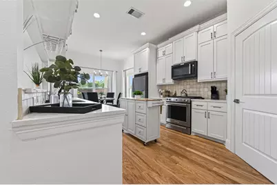 2207 Silverbonnet Street, Houston, TX 77055 - Photo 24