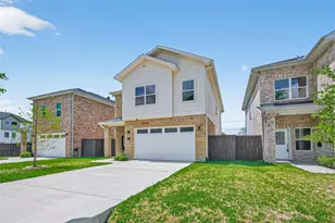 2207 Silverbonnet St, Houston, TX 77055 - Photo 6