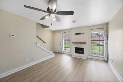 9901 Sharpcrest Street #F3, Houston, TX 77036 - Photo 6