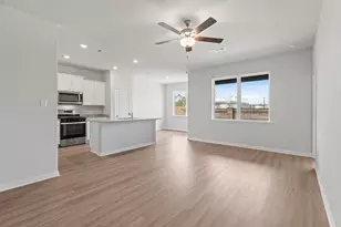 1119 Campside Dr, Beasley, TX 77417 - Photo 4