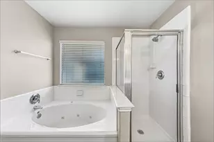 15822 Parmley Creek Ct, Cypress, TX 77429 - Photo 12