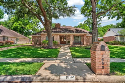 1602 S Hearthside Drive, Richmond, TX 77406 - Photo 2
