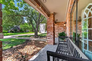 1602 S Hearthside Dr, Richmond, TX 77406 - Photo 4