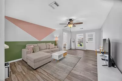 8302 Sanford Street, Baytown, TX 77521 - Photo 10