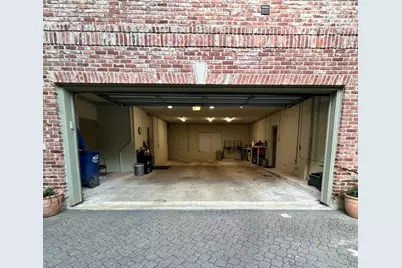 7 Hudson Circle, Houston, TX 77024 - Photo 32