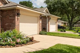 711 Levi Bend, Magnolia, TX 77354 - Photo 4