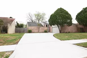 2023 Woodland Springs St, Houston, TX 77077 - Photo 34