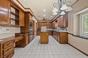 1723 Hidden Villas Dr, Kingwood, TX 77339 - Photo 8