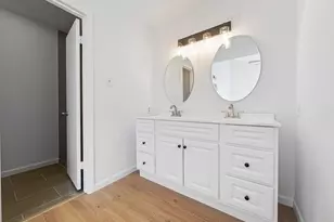 2139 Lake Village Dr, Houston, TX 77339 - Photo 8