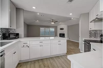 10006 Barmont Drive, La Porte, TX 77571 - Photo 6