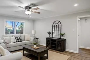 2411 Orange St, Waller, TX 77484 - Photo 4