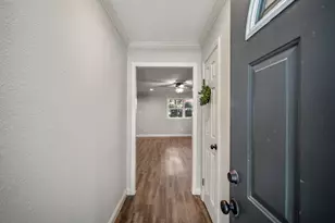 2411 Orange St, Waller, TX 77484 - Photo 6