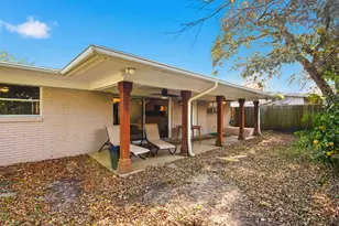 1205 Marine Dr, Galveston, TX 77550 - Photo 26