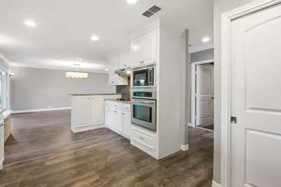1205 Marine Drive, Galveston, TX 77550 - Photo 16