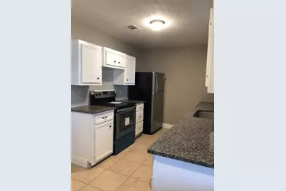 416 Nancy Drive, Bridge City, TX 77611 - Photo 4