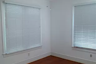 2924 Ave P 1/2, Galveston, TX 77550 - Photo 6