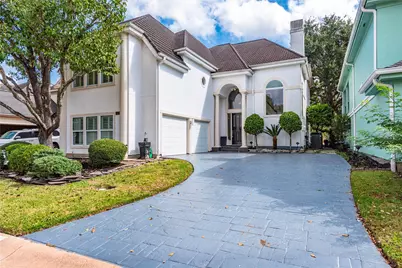 2620 Rose Hill Drive, League City, TX 77573 - Photo 1