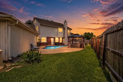 7034 Maid Stone Drive, Pasadena, TX 77505 - Photo 14