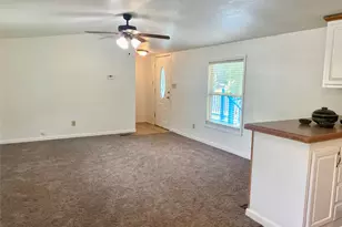 160 Champion Way, Livingston, TX 77351 - Photo 6