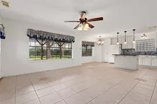 2415 Parkwood Ln, Sugar Land, TX 77479 - Photo 16