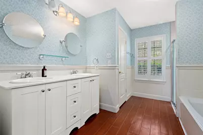 2415 Parkwood Lane, Sugar Land, TX 77479 - Photo 26