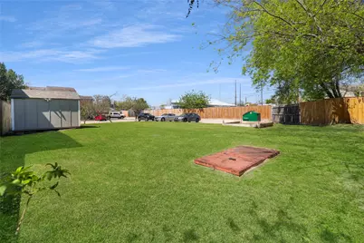 4501 N Main Street, Houston, TX 77009 - Photo 6