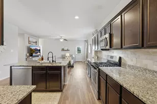 11319 Dawn Beach Ln, Conroe, TX 77304 - Photo 16