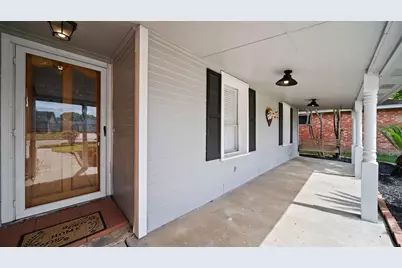 10111 Stonemont Road, La Porte, TX 77571 - Photo 4
