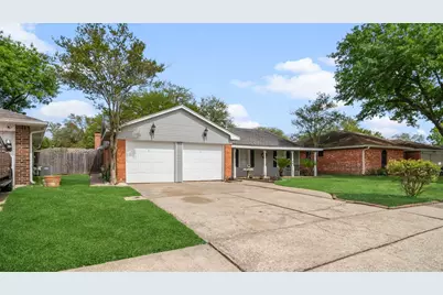 10111 Stonemont Road, La Porte, TX 77571 - Photo 2