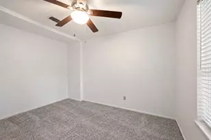 10111 Stonemont Rd, La Porte, TX 77571 - Photo 16