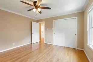 1802 Turnpike Rd, Houston, TX 77008 - Photo 30
