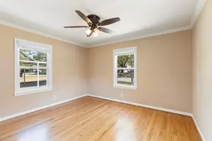 1802 Turnpike Rd, Houston, TX 77008 - Photo 38