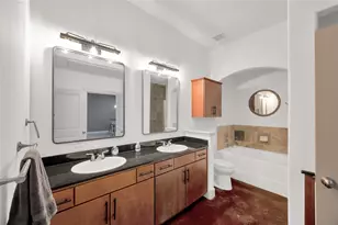1901 Post Oak Blvd, Houston, TX 77056 - Photo 16