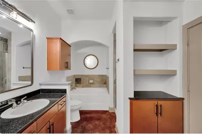 1901 Post Oak Boulevard #1606, Houston, TX 77056 - Photo 18