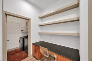 1901 Post Oak Blvd, Houston, TX 77056 - Photo 20