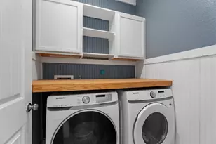 18813 Genova Bay Ct, New Caney, TX 77357 - Photo 6