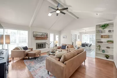 607 Shenandoah Drive, Shenandoah, TX 77381 - Photo 4