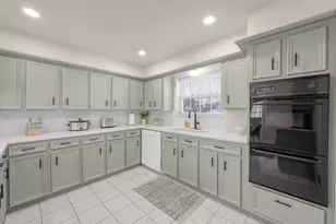 607 Shenandoah Dr, Shenandoah, TX 77381 - Photo 10