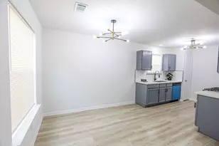 915 N Oak Dr, Houston, TX 77073 - Photo 8