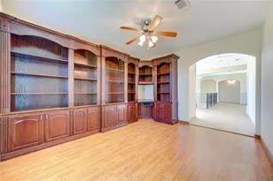 1321 E Archer Rd, Baytown, TX 77521 - Photo 16