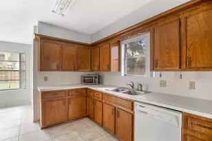 2130 Lake Hills Dr, Houston, TX 77339 - Photo 12
