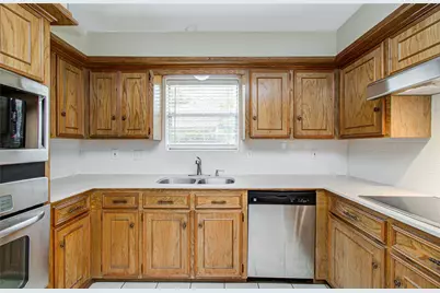 12010 Fawnview Drive, Houston, TX 77070 - Photo 14