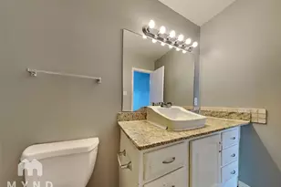 2302 Abernathy St, Houston, TX 77026 - Photo 8